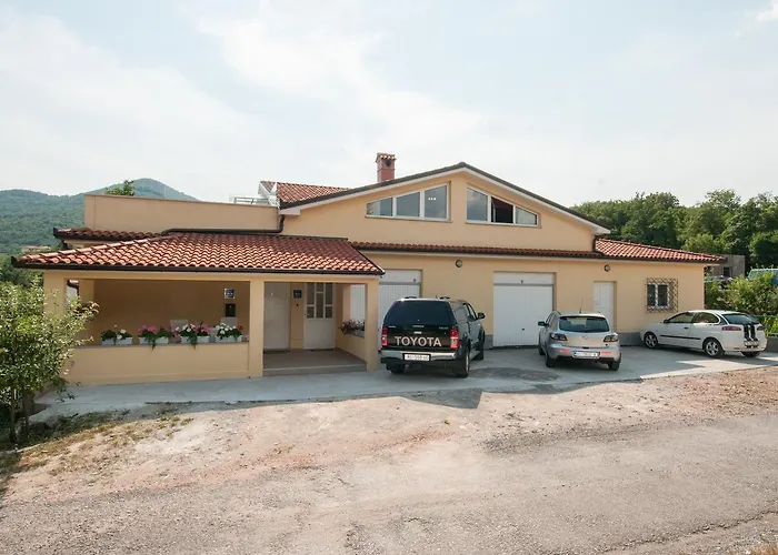 Apartment Balen